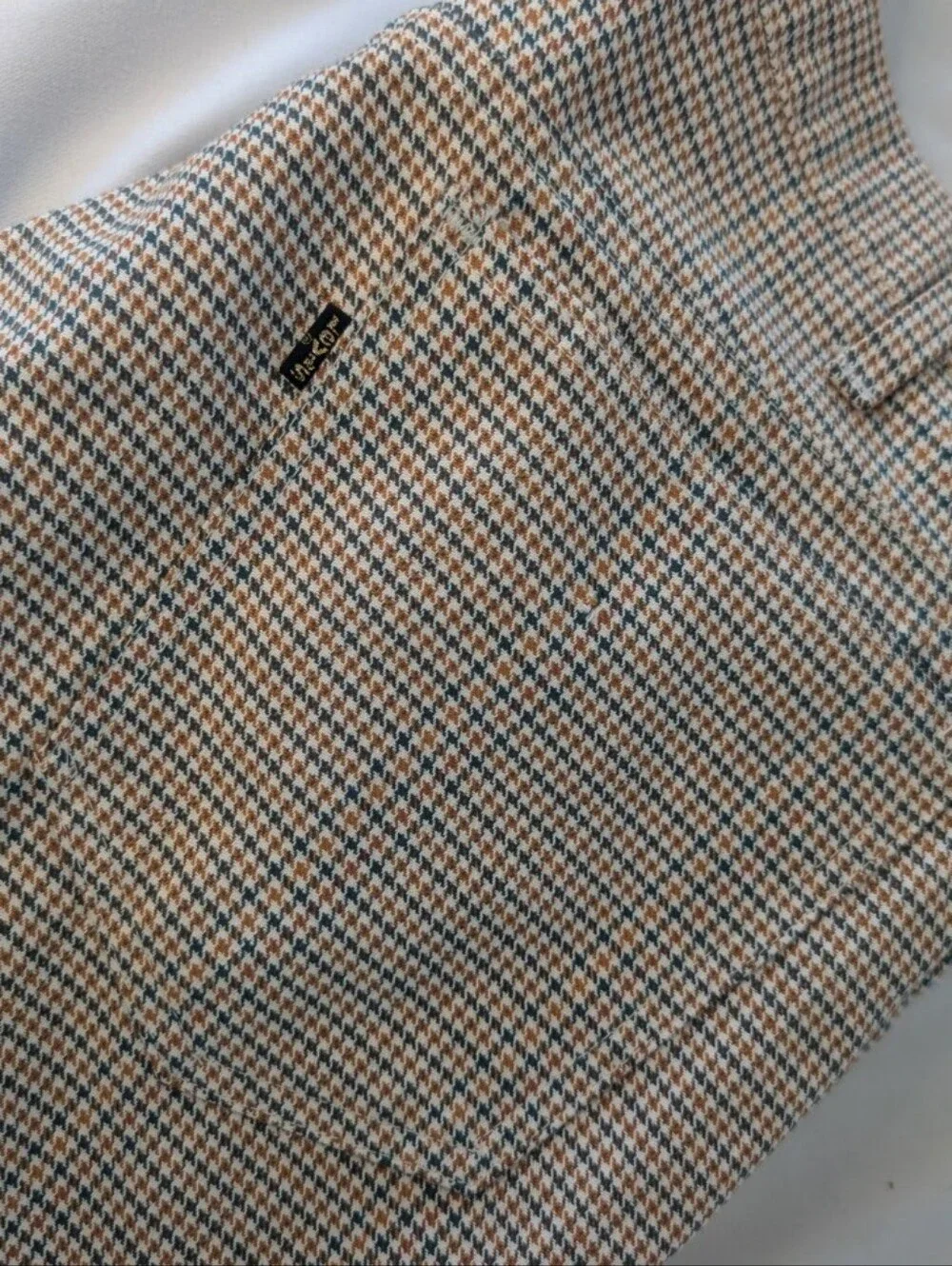 Levi's Vintage Men's Classic Houndstooth Dress Pants in Beige/Black